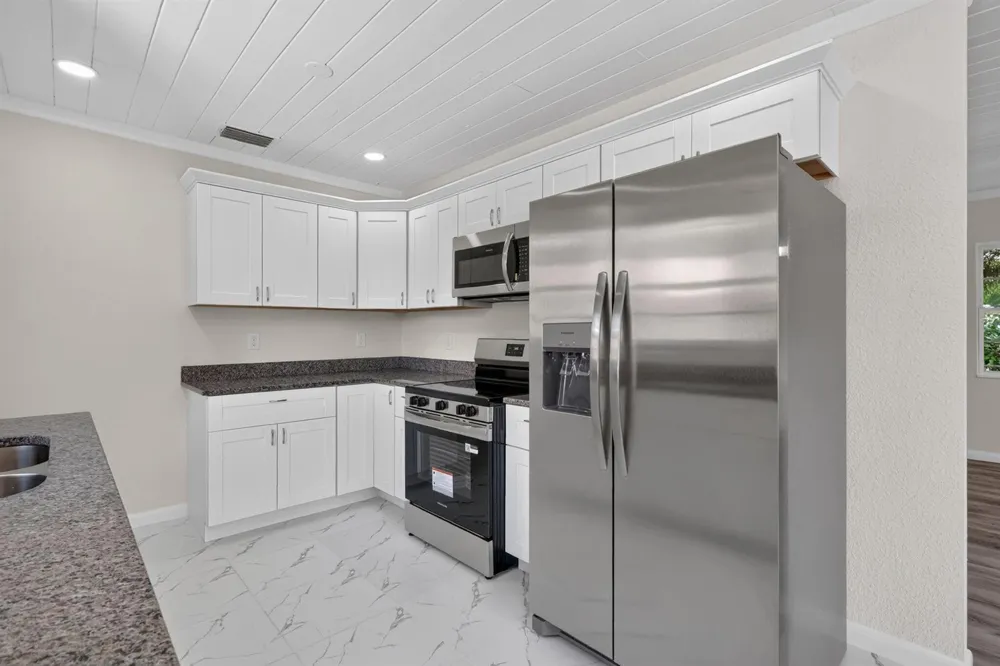 426 19th Street Fort Pierce, FL 34950