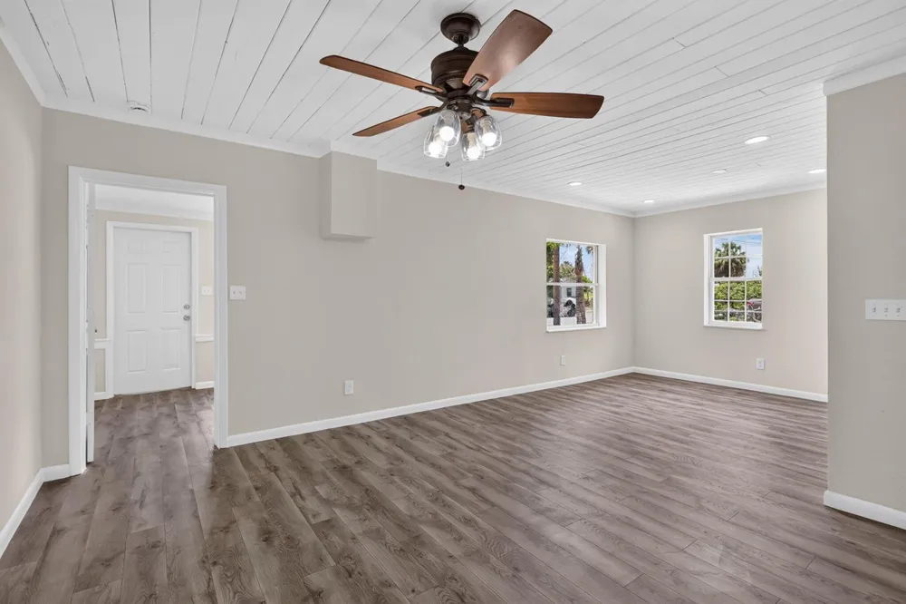 426 19th Street Fort Pierce, FL 34950
