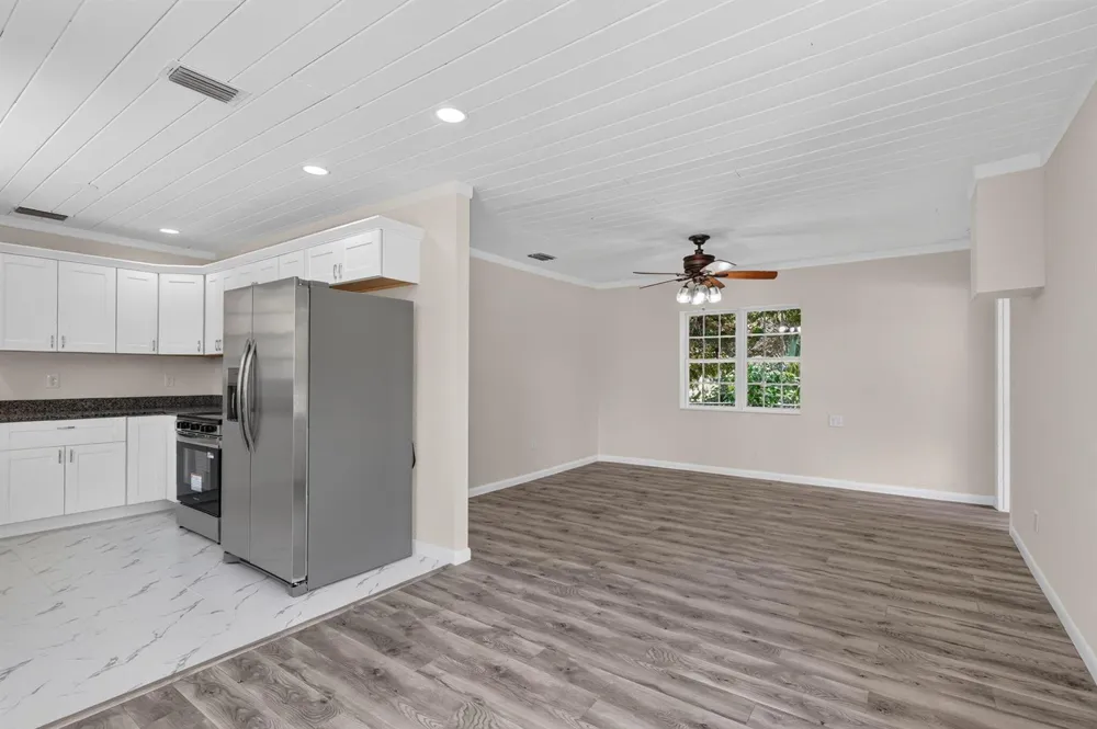 426 19th Street Fort Pierce, FL 34950