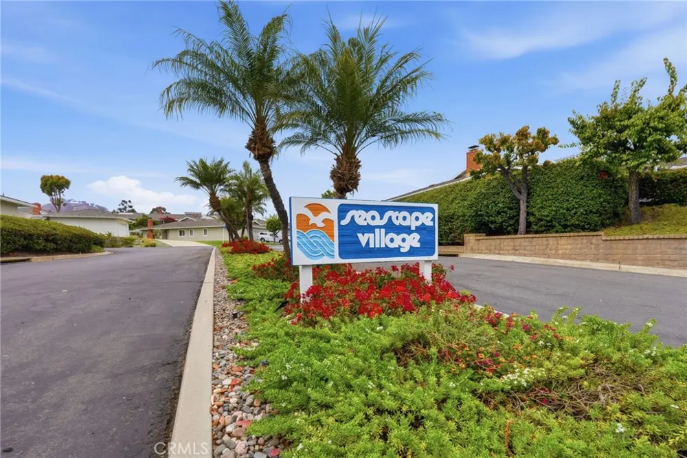3501 Paseo Flamenco San Clemente, CA 92672