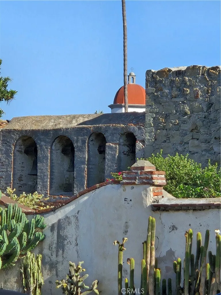 3501 Paseo Flamenco San Clemente, CA 92672