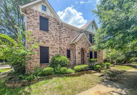 1528 Chestnut Drive