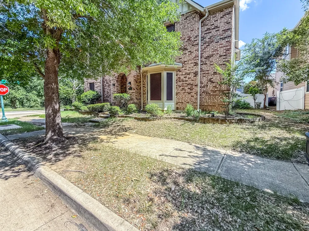1528 Chestnut Drive Savannah, TX 76227