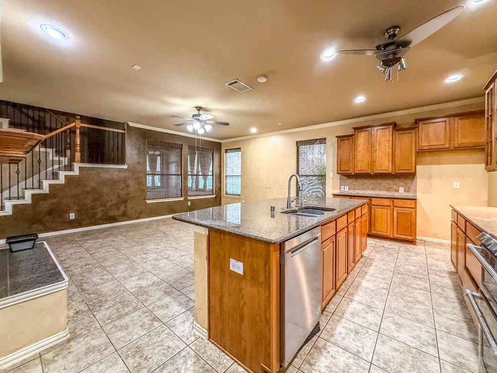 1528 Chestnut Drive Savannah, TX 76227