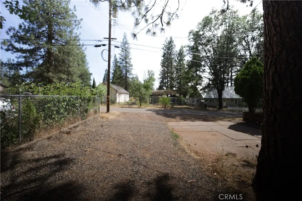 21713 2nd Burney, CA 96013