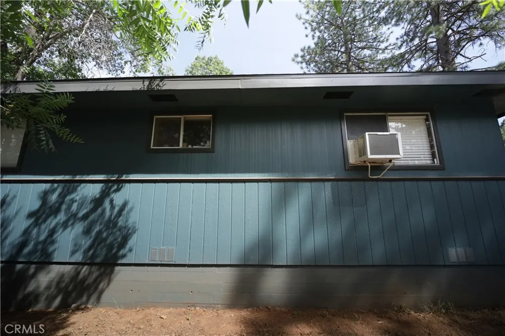 21713 2nd Burney, CA 96013