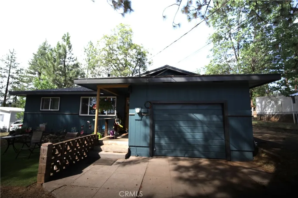 21713 2nd Burney, CA 96013
