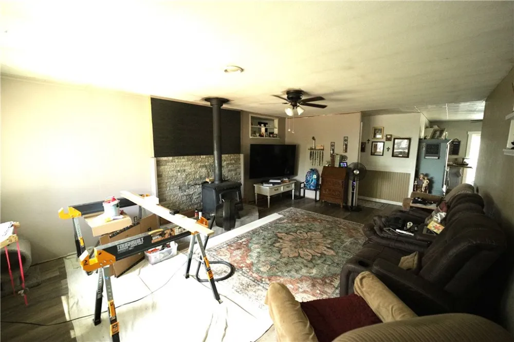 21713 2nd Burney, CA 96013