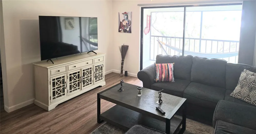 4416 SPICEWOOD DRIVE #J Bradenton, FL 34208