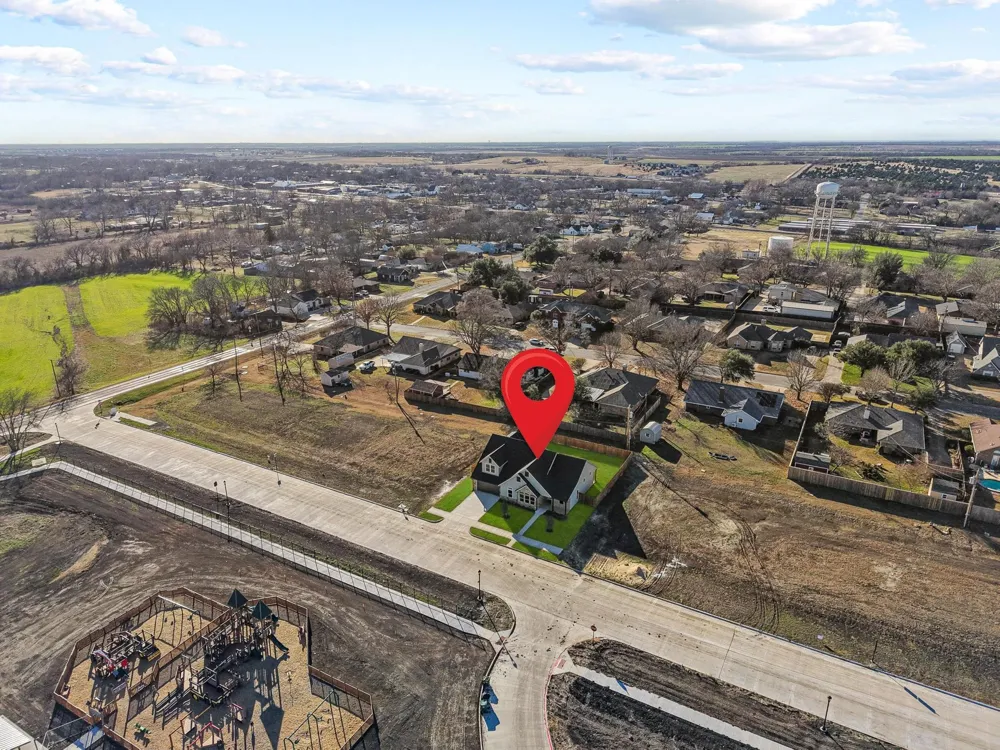 512 Bandera Drive Howe, TX 75459