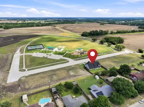512 Bandera Drive