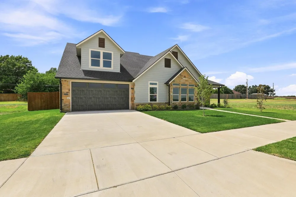 512 Bandera Drive Howe, TX 75459