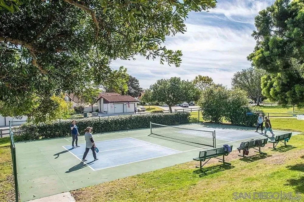 1874 Forestdale Encinitas, CA 92024