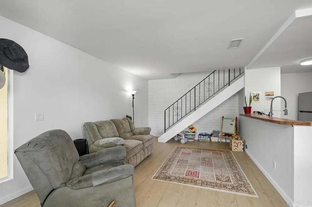 9851 Mission Viejo Ct #3 Santee, CA 92071