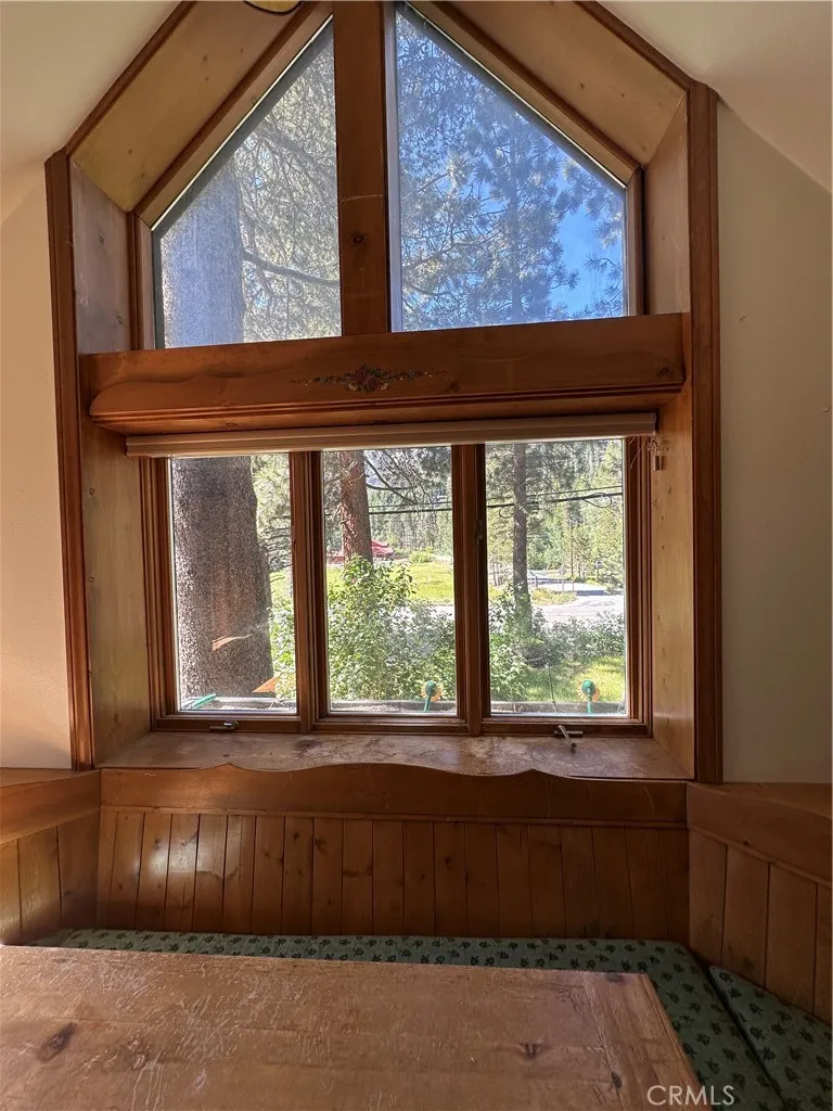2030 Old Mammoth Mammoth Lakes, CA 93546