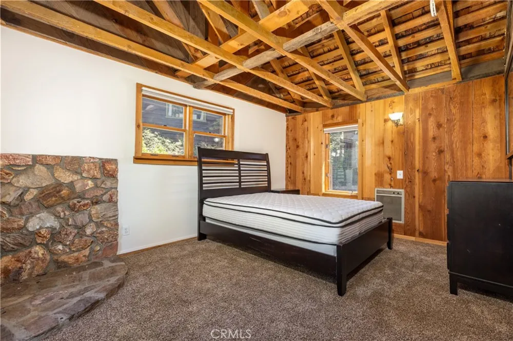2030 Old Mammoth Mammoth Lakes, CA 93546