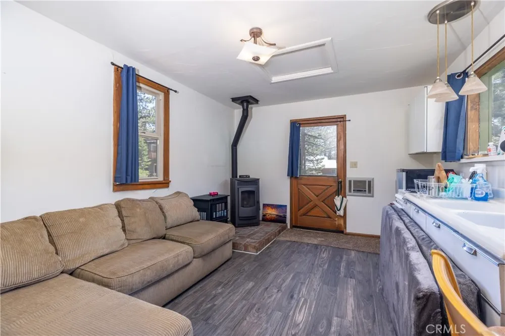 2030 Old Mammoth Mammoth Lakes, CA 93546