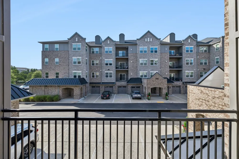 141 Saundersville Rd #1208 Hendersonville, TN 37075
