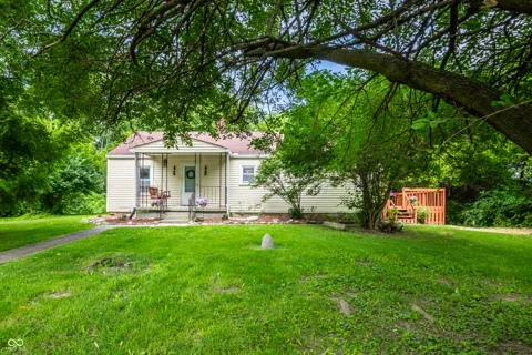 1721 E County Road 400 S