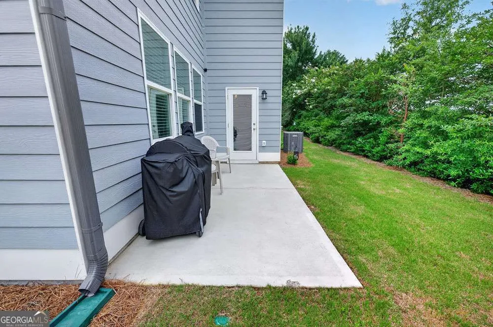 121 Mill Pond LN Calhoun, GA 30701