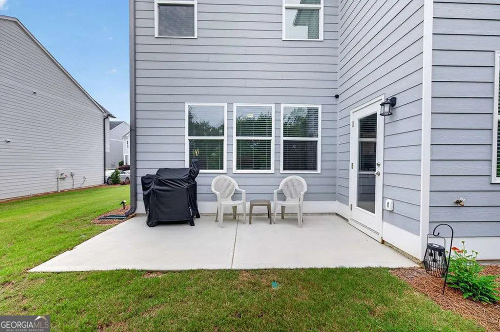 121 Mill Pond LN Calhoun, GA 30701