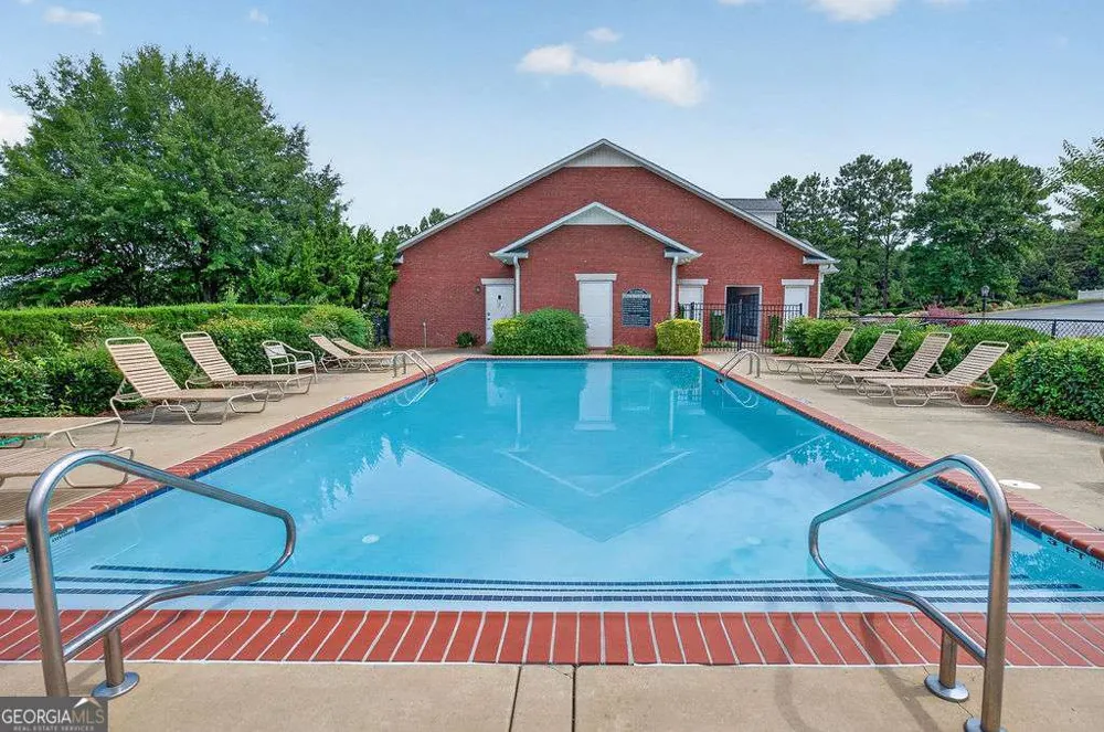 121 Mill Pond LN Calhoun, GA 30701