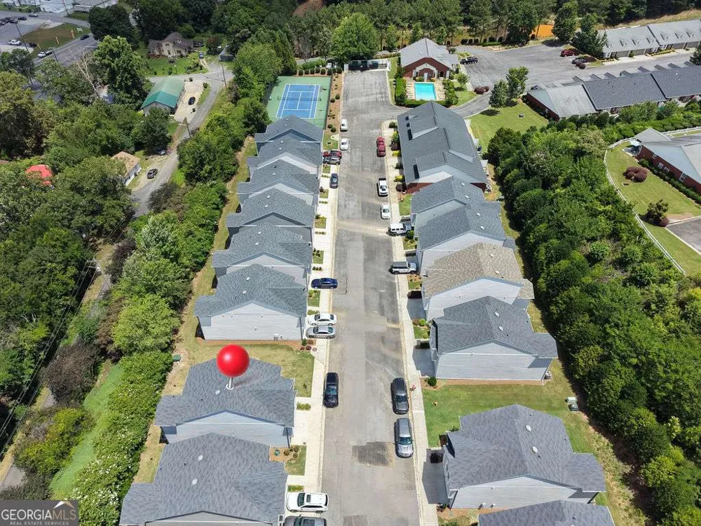 121 Mill Pond LN Calhoun, GA 30701