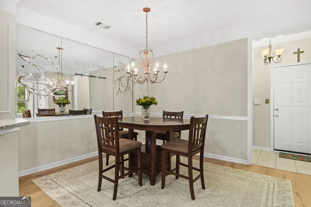 933 Sandringham DR Alpharetta, GA 30004