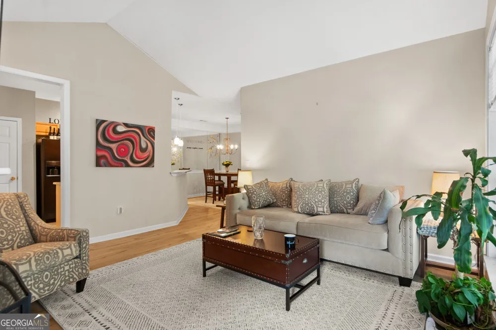 933 Sandringham DR Alpharetta, GA 30004