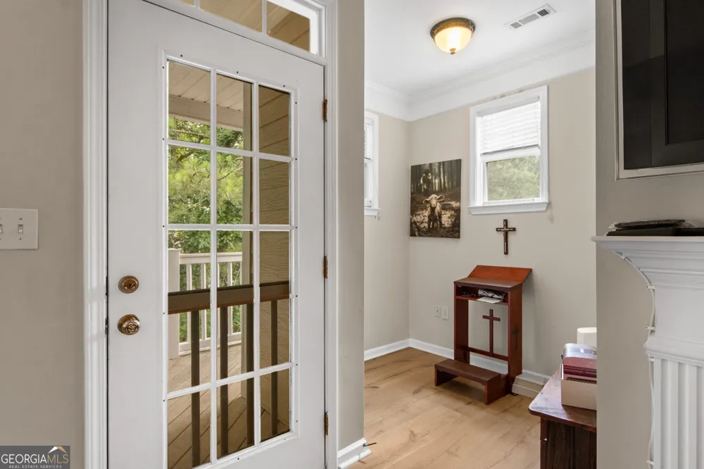933 Sandringham DR Alpharetta, GA 30004
