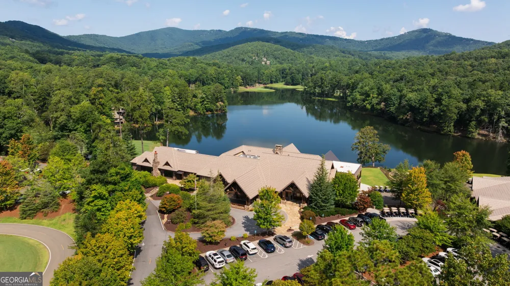 532 Cherokee TRL Big Canoe, GA 30143