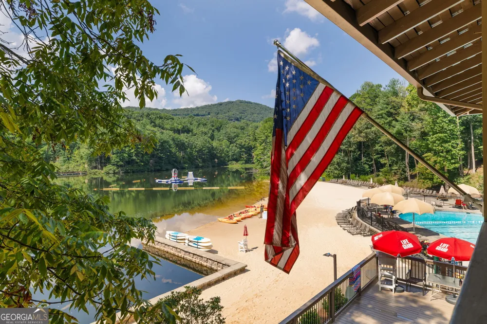 532 Cherokee TRL Big Canoe, GA 30143