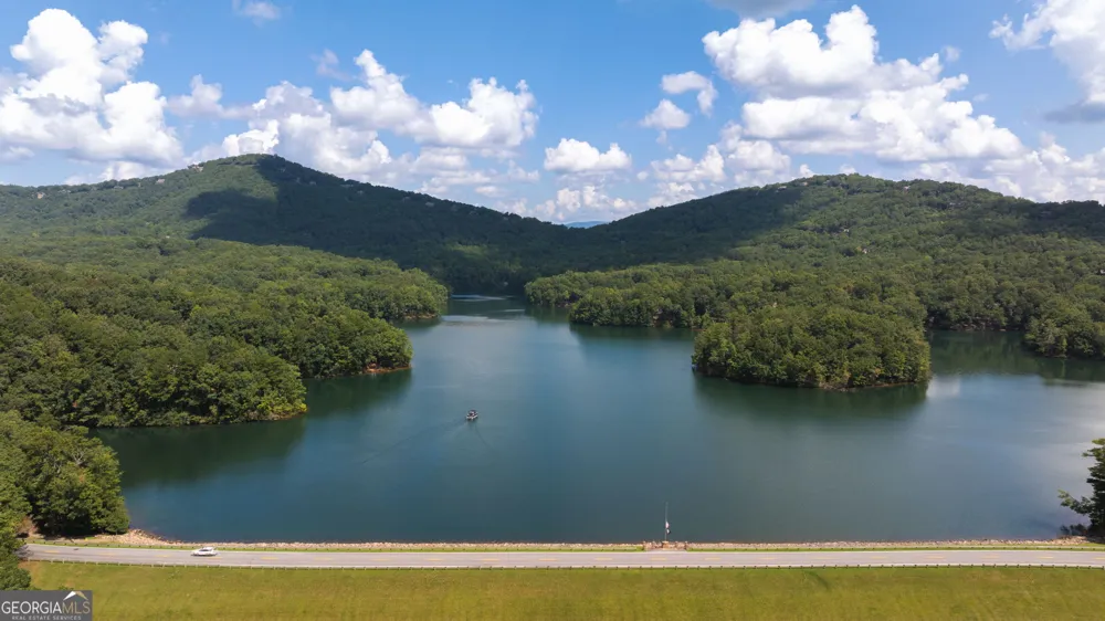 532 Cherokee TRL Big Canoe, GA 30143
