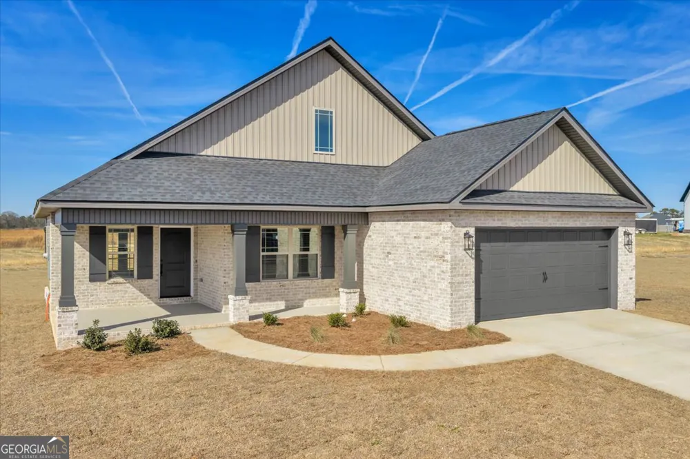 138 Early DR Byron, GA 31008