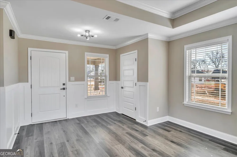 138 Early DR Byron, GA 31008
