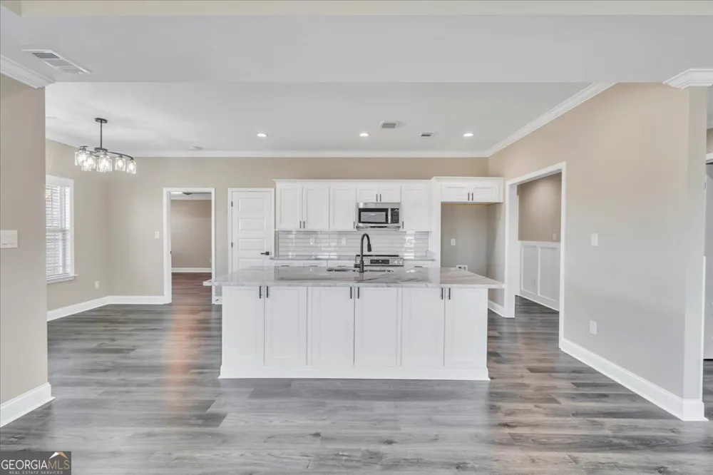 138 Early DR Byron, GA 31008