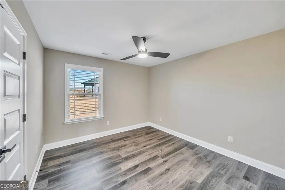 138 Early DR Byron, GA 31008