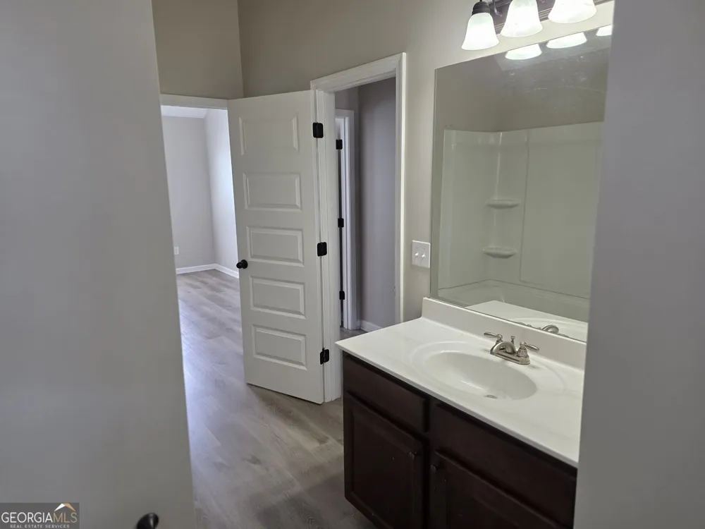 3639 Lake End DR Loganville, GA 30052