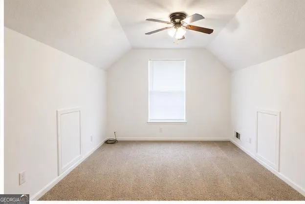 65 Waters Edge Way Fayetteville, GA 30215