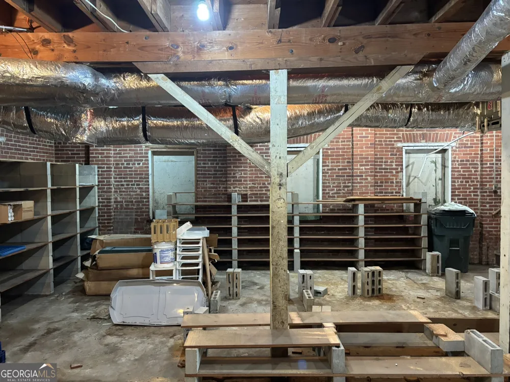 111 West Franklin Milledgeville, GA 31061