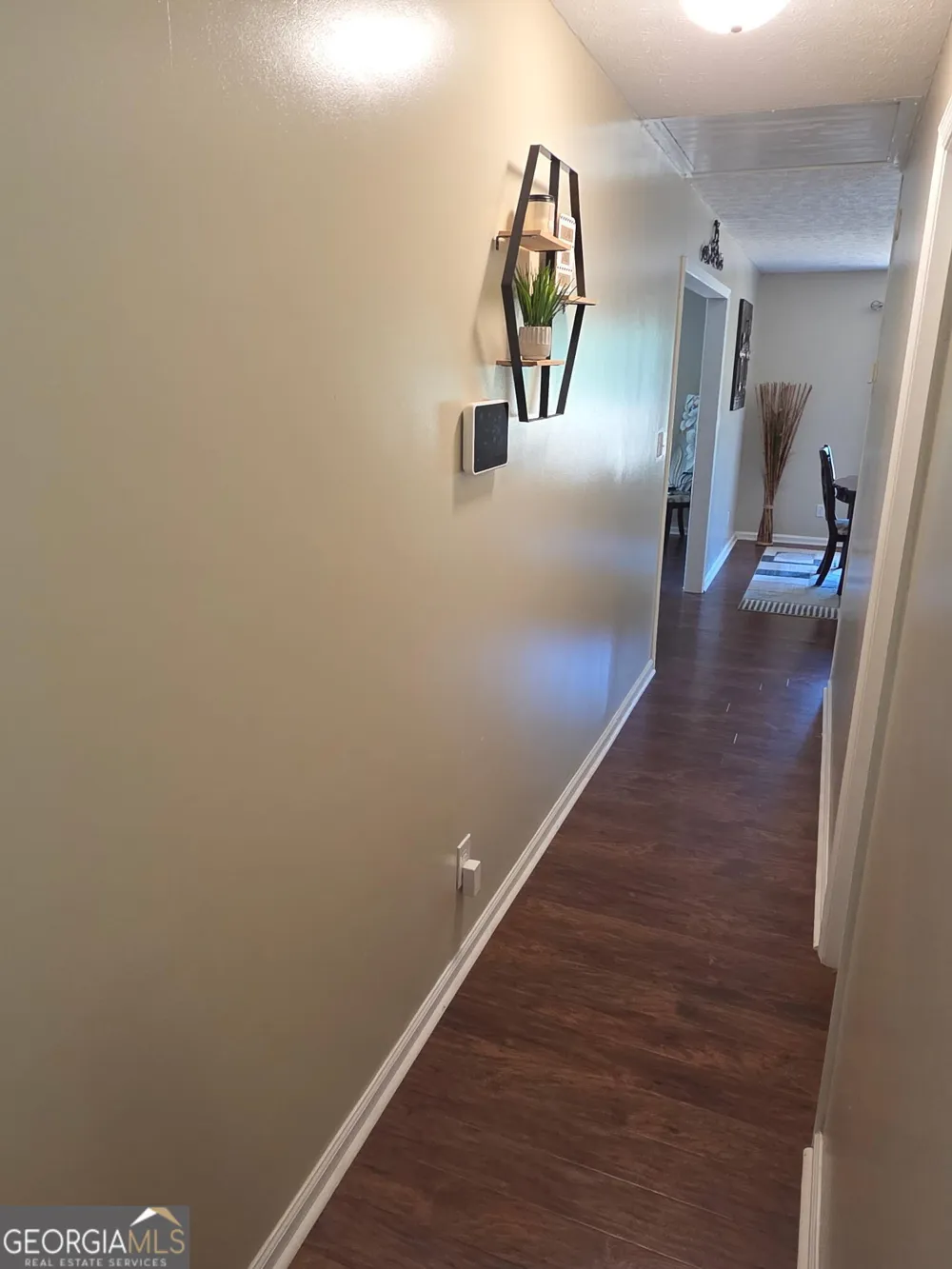 185 Veal ST Swainsboro, GA 30401