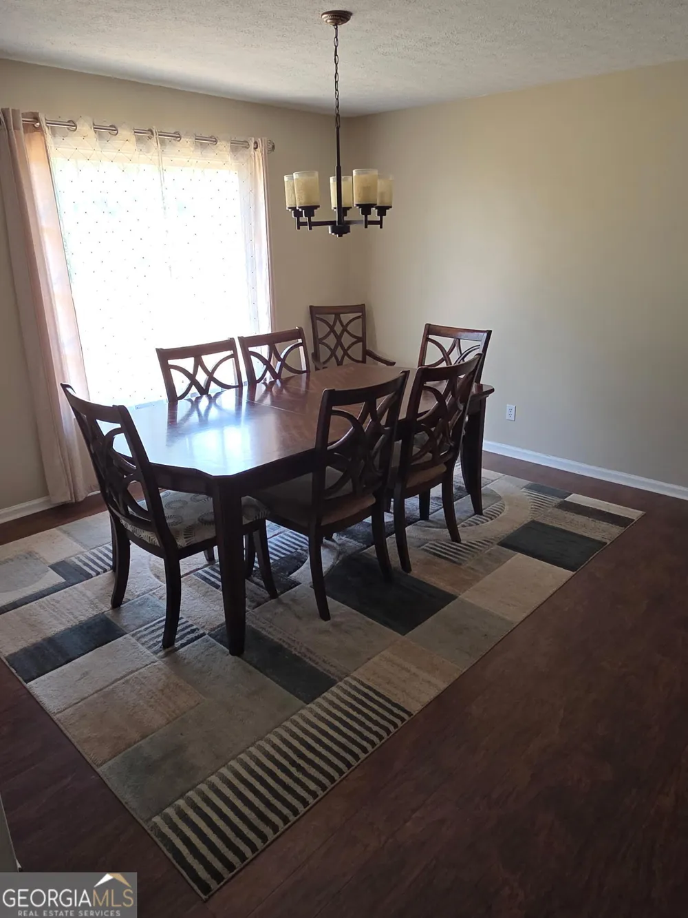 185 Veal ST Swainsboro, GA 30401