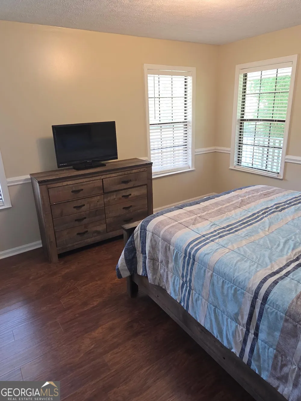 185 Veal ST Swainsboro, GA 30401