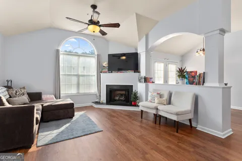 1395 Orchard Park DR