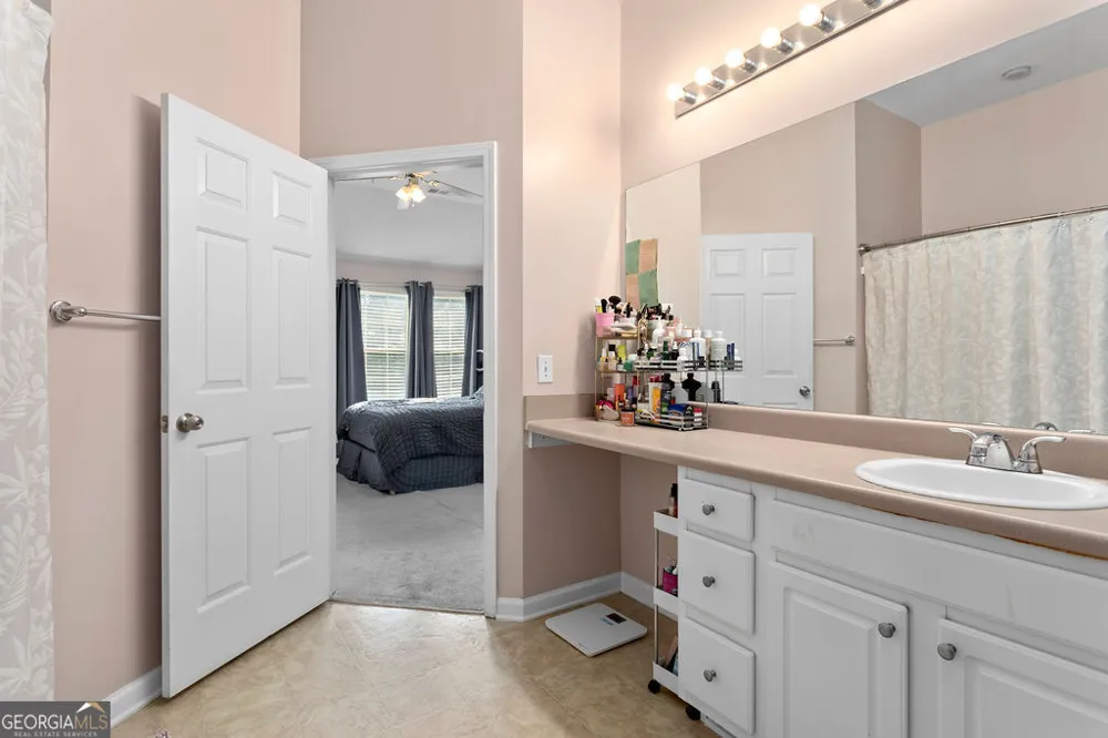 1395 Orchard Park DR Stone Mountain, GA 30083