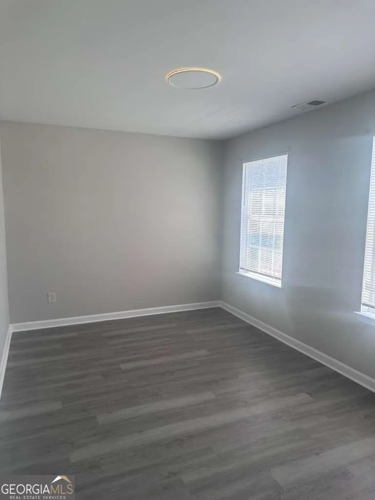 400 Stonehaven CIR Cartersville, GA 30121