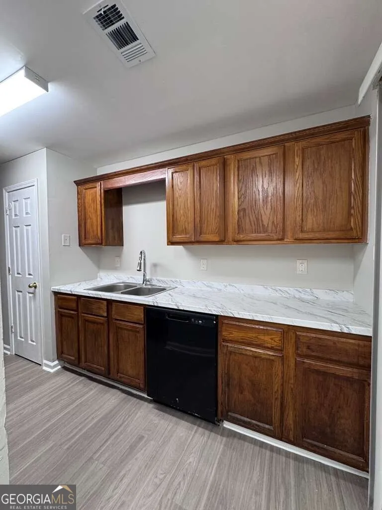 400 Stonehaven CIR Cartersville, GA 30121