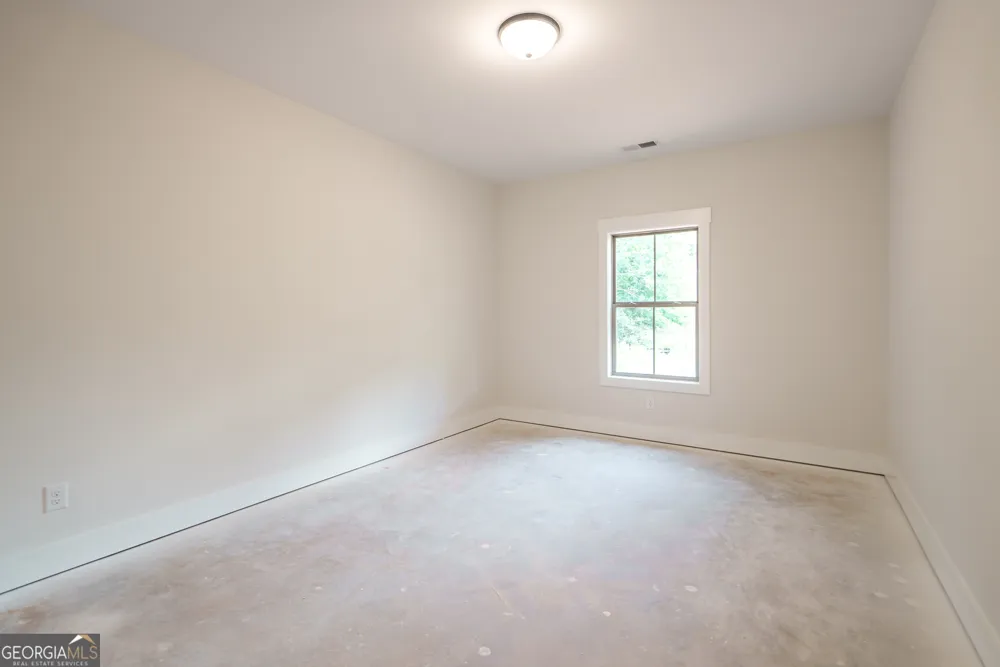 347 Woodfin WAY Social Circle, GA 30025