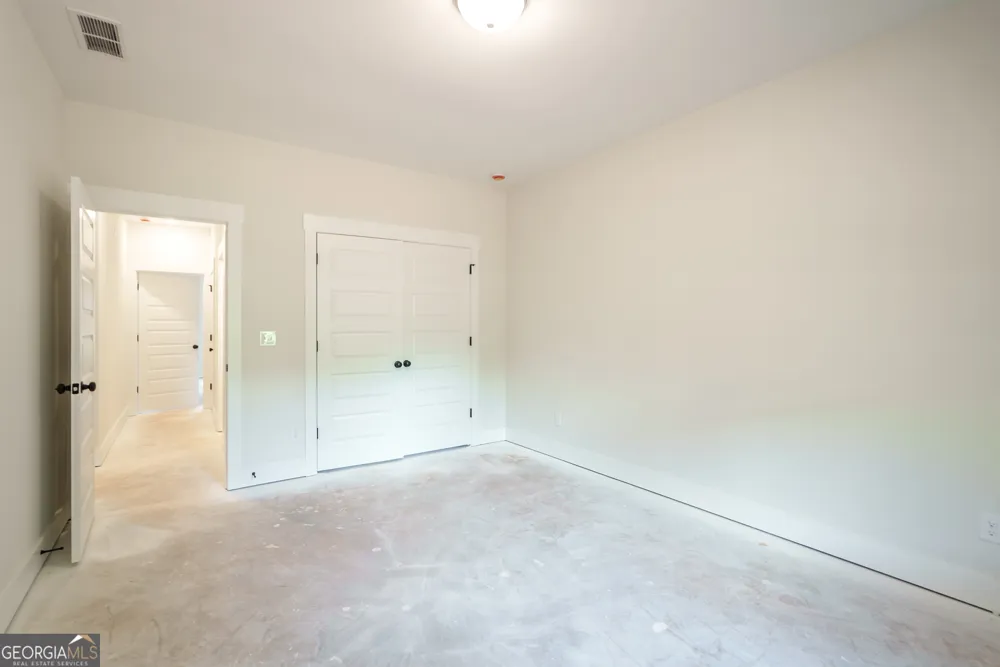 347 Woodfin WAY Social Circle, GA 30025