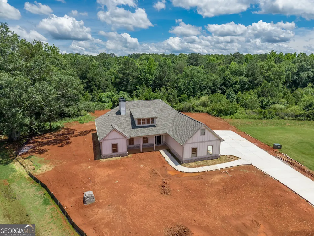 347 Woodfin WAY Social Circle, GA 30025